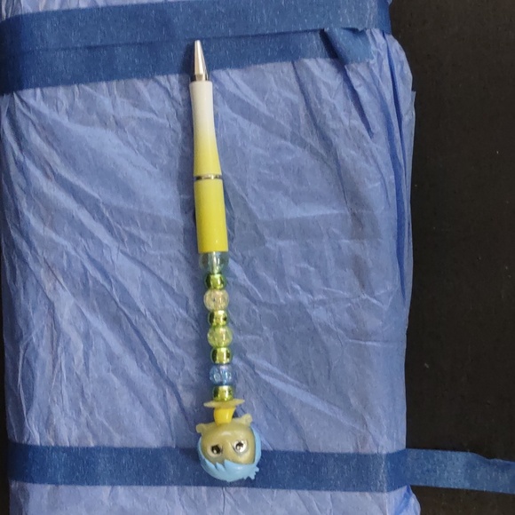 HANDMADE DISNEY DOORABLE BEADED PEN INSIDE OUT (JOY) - Picture 5 of 5